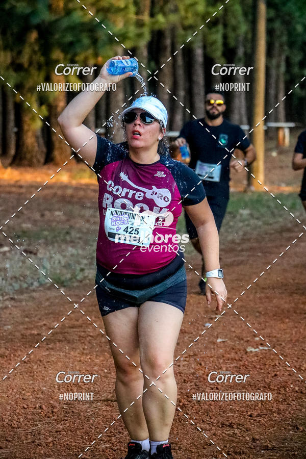 Buy your photos of the eventCorre pro Rock 2019 on Fotop