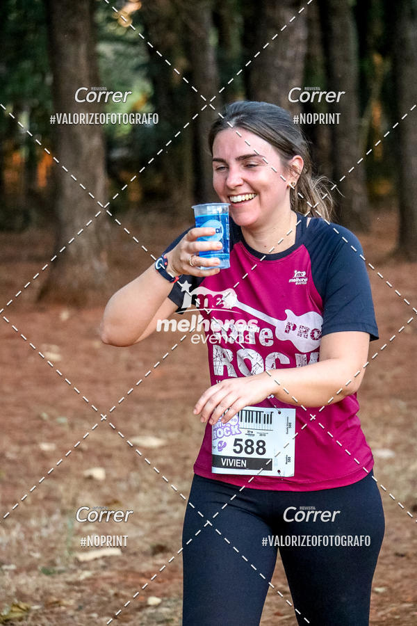 Buy your photos of the eventCorre pro Rock 2019 on Fotop