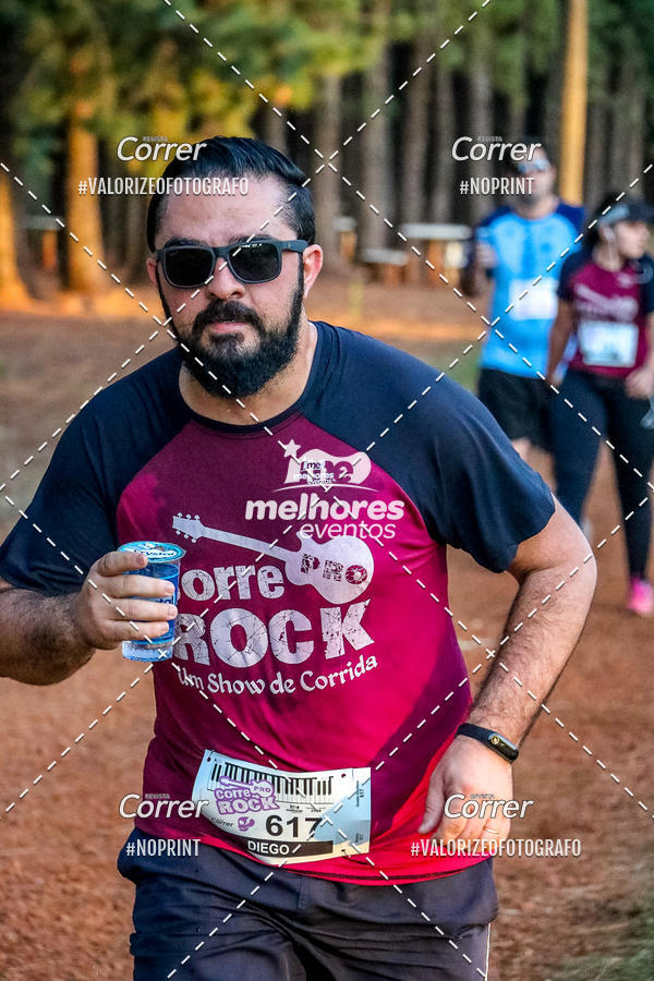 Buy your photos of the eventCorre pro Rock 2019 on Fotop