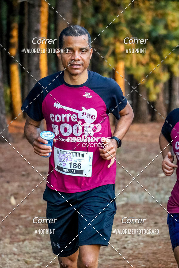 Buy your photos of the eventCorre pro Rock 2019 on Fotop