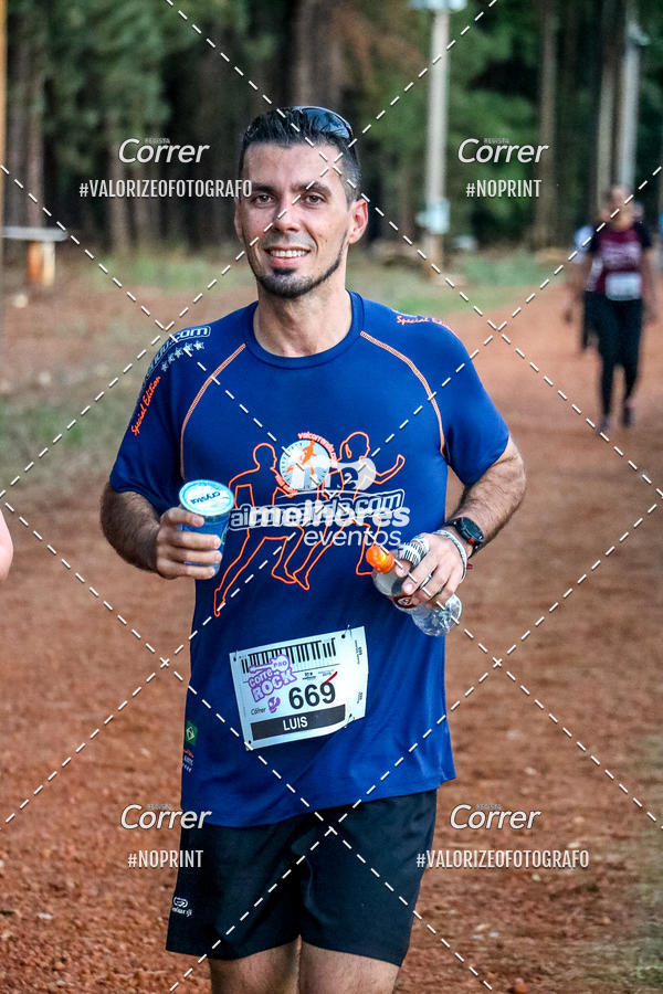 Buy your photos of the eventCorre pro Rock 2019 on Fotop