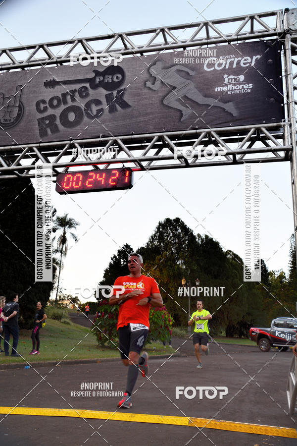 Buy your photos of the eventCorre pro Rock 2019 on Fotop