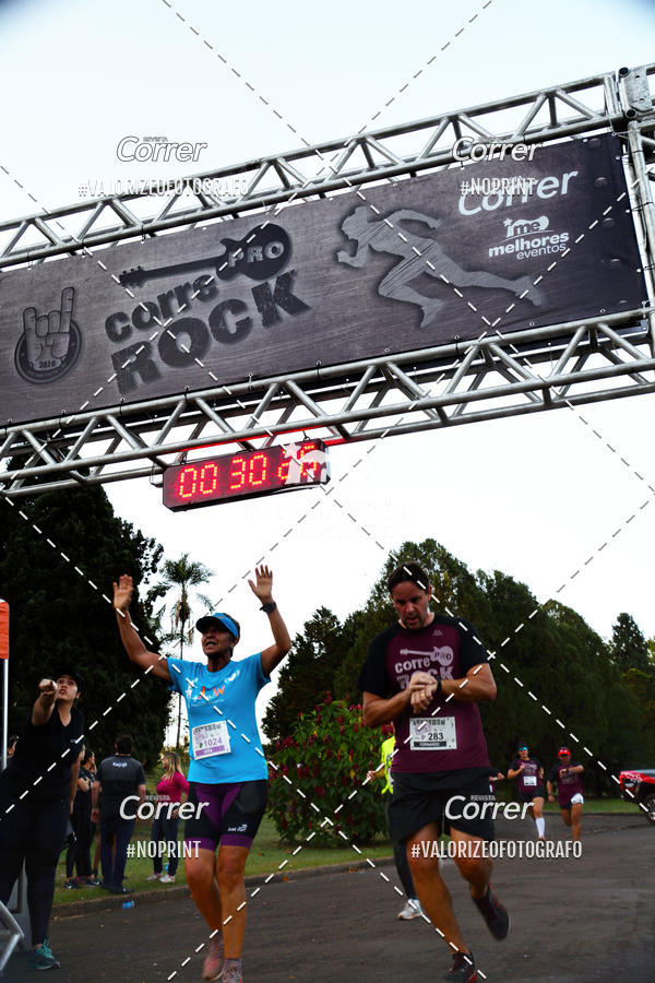 Buy your photos of the eventCorre pro Rock 2019 on Fotop