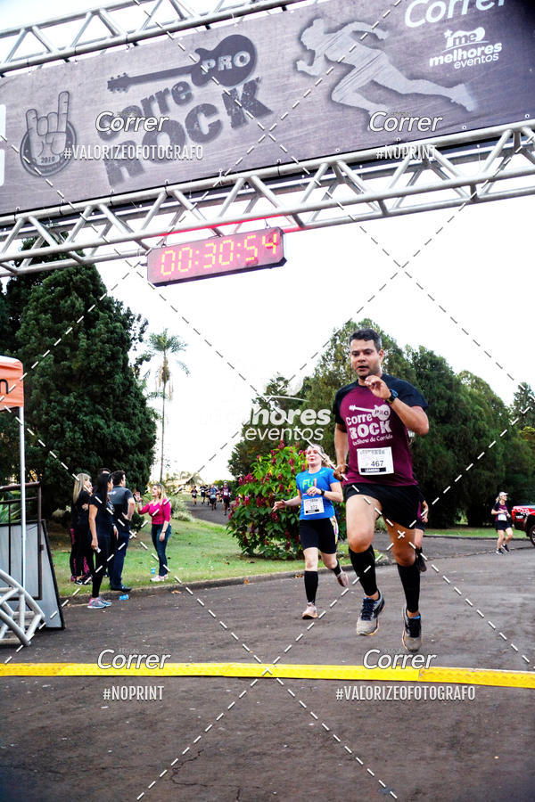 Buy your photos of the eventCorre pro Rock 2019 on Fotop
