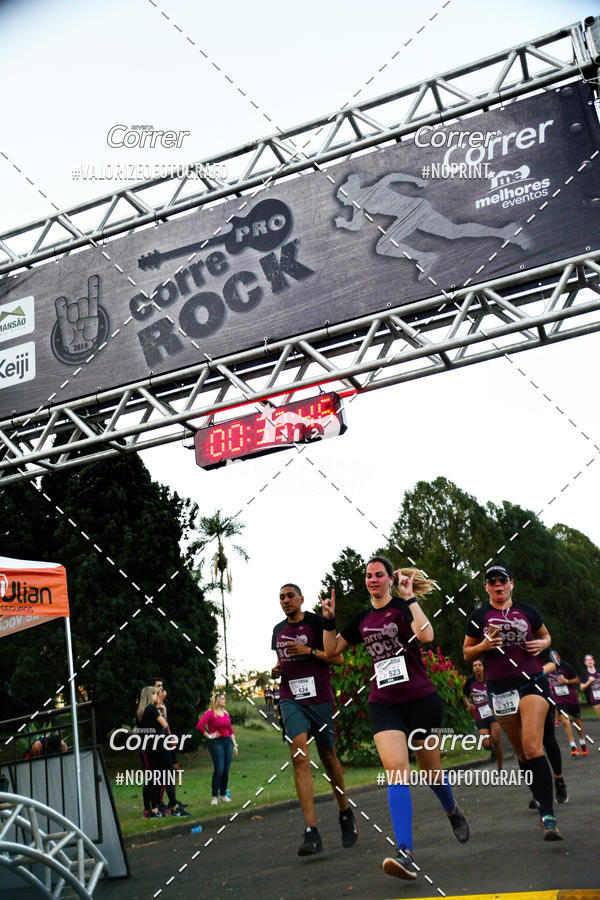 Buy your photos of the eventCorre pro Rock 2019 on Fotop