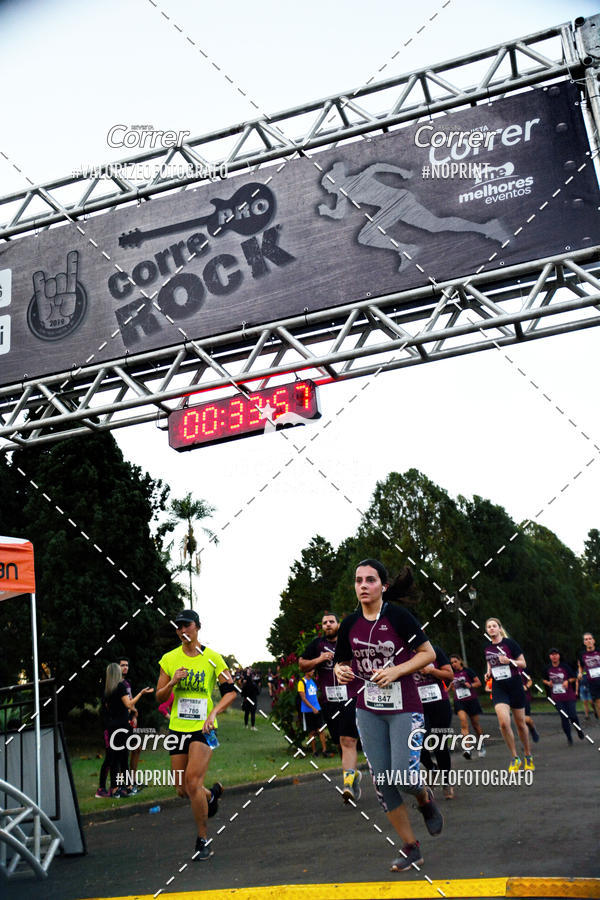 Buy your photos of the eventCorre pro Rock 2019 on Fotop