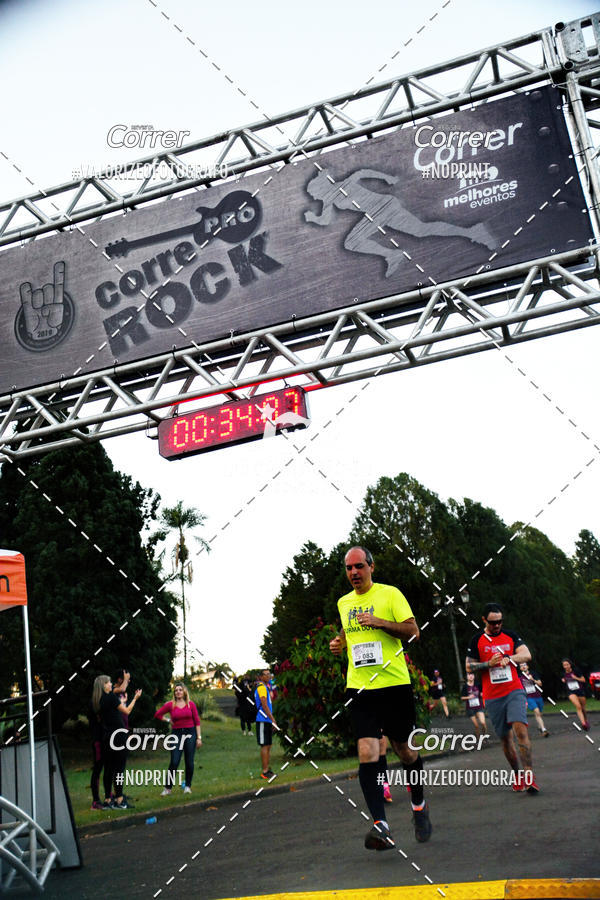 Buy your photos of the eventCorre pro Rock 2019 on Fotop
