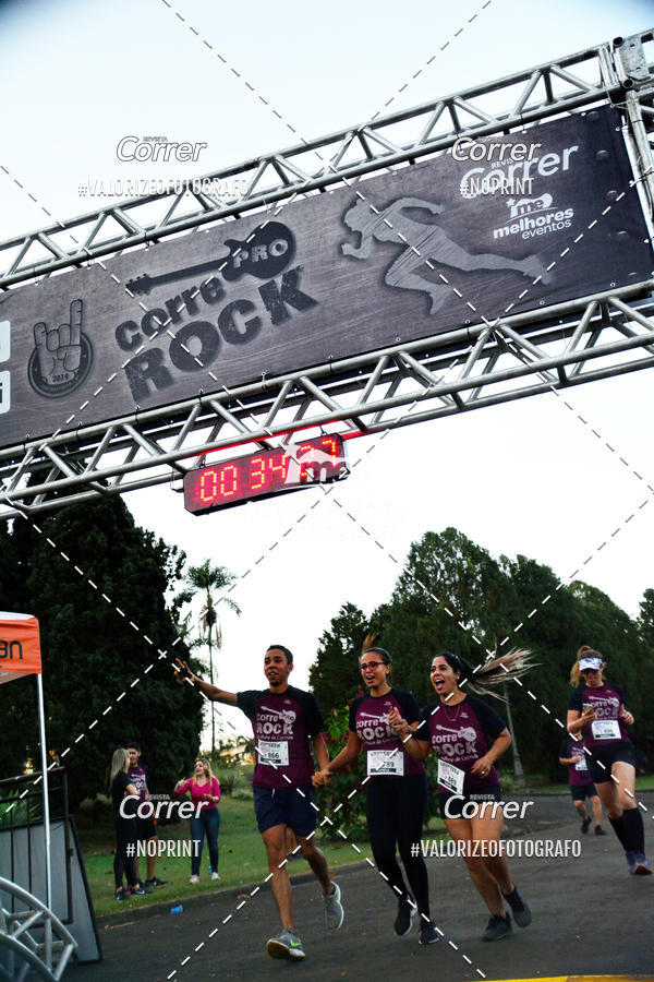 Buy your photos of the eventCorre pro Rock 2019 on Fotop