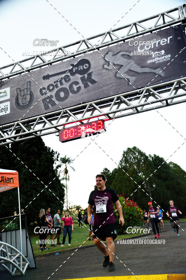 Buy your photos of the eventCorre pro Rock 2019 on Fotop