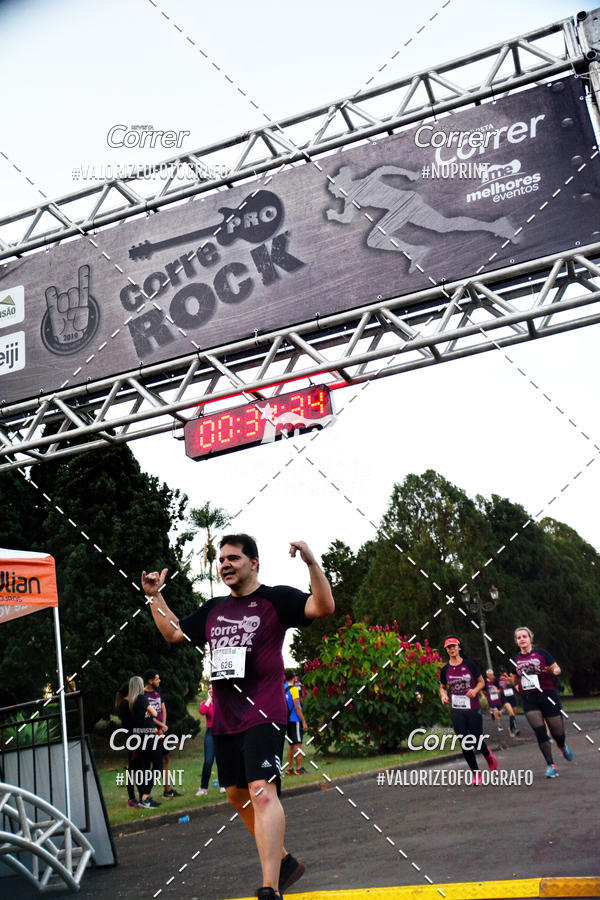 Buy your photos of the eventCorre pro Rock 2019 on Fotop
