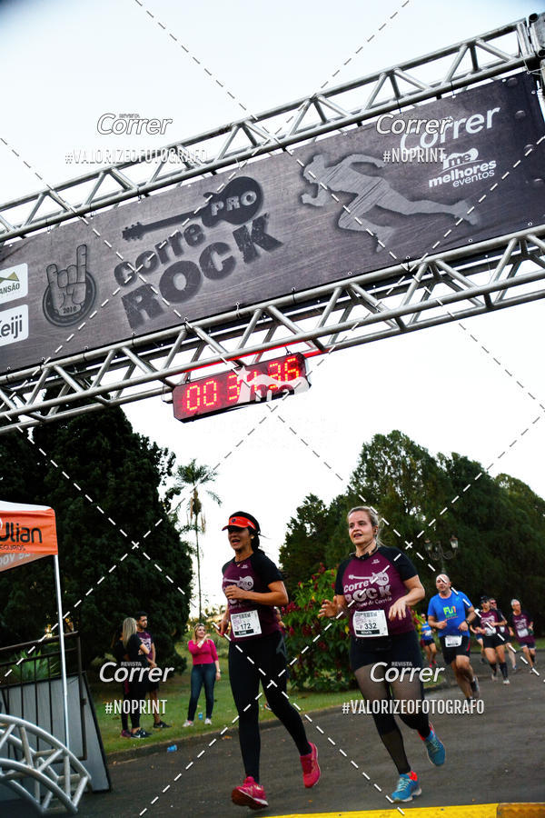 Buy your photos of the eventCorre pro Rock 2019 on Fotop