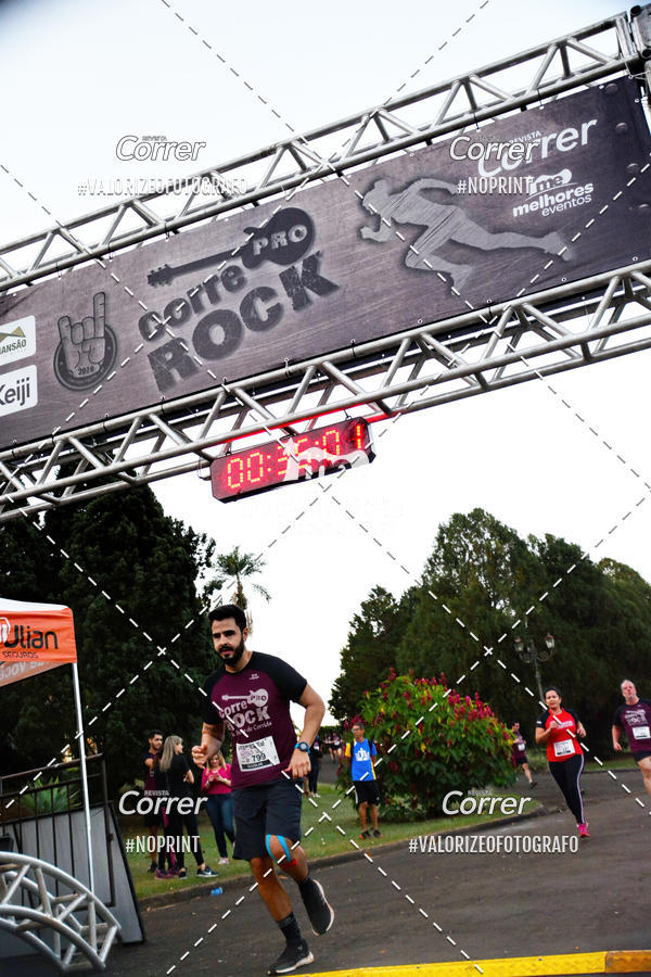 Buy your photos of the eventCorre pro Rock 2019 on Fotop