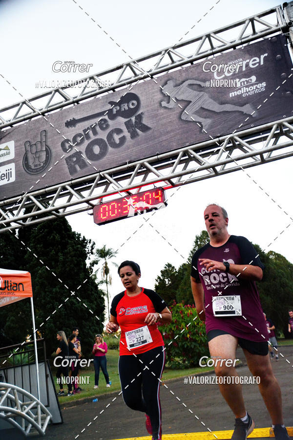 Buy your photos of the eventCorre pro Rock 2019 on Fotop