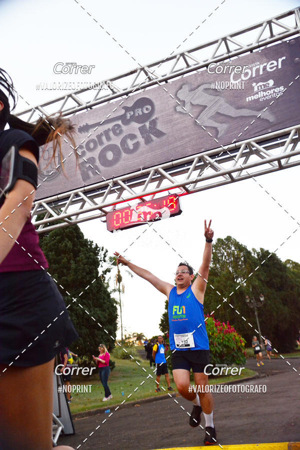 Buy your photos of the eventCorre pro Rock 2019 on Fotop