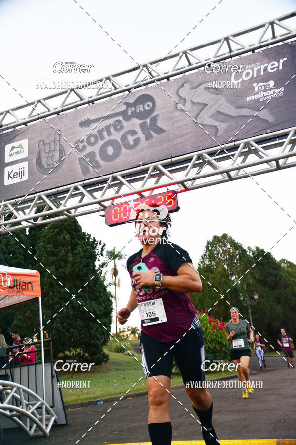 Buy your photos of the eventCorre pro Rock 2019 on Fotop