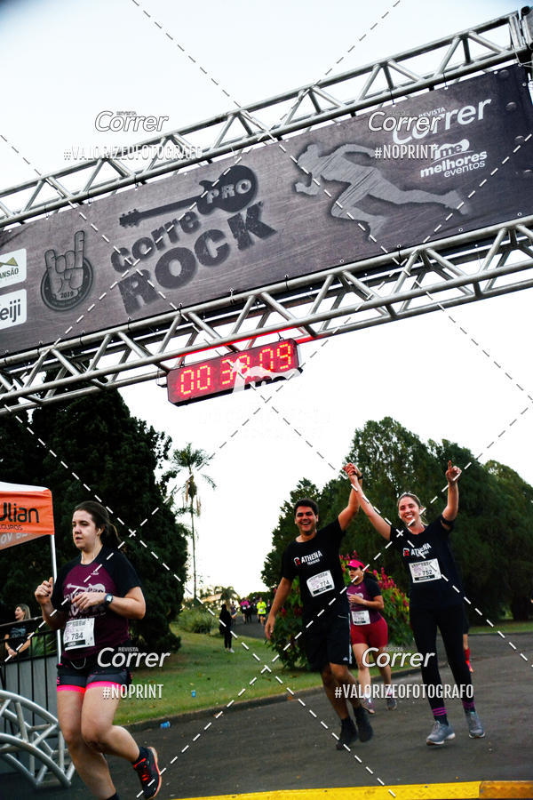 Buy your photos of the eventCorre pro Rock 2019 on Fotop