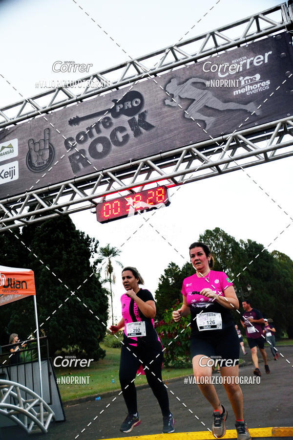 Buy your photos of the eventCorre pro Rock 2019 on Fotop