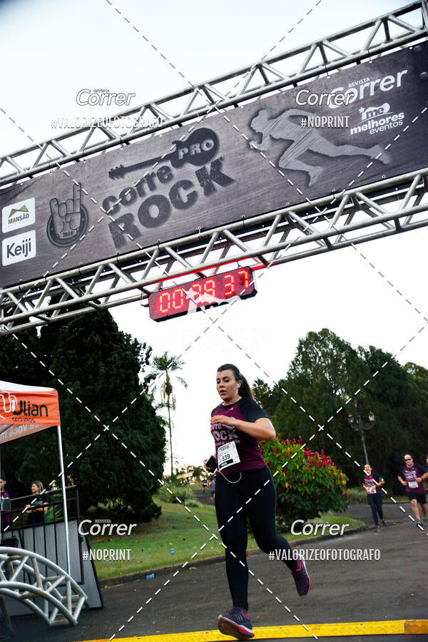 Buy your photos of the eventCorre pro Rock 2019 on Fotop
