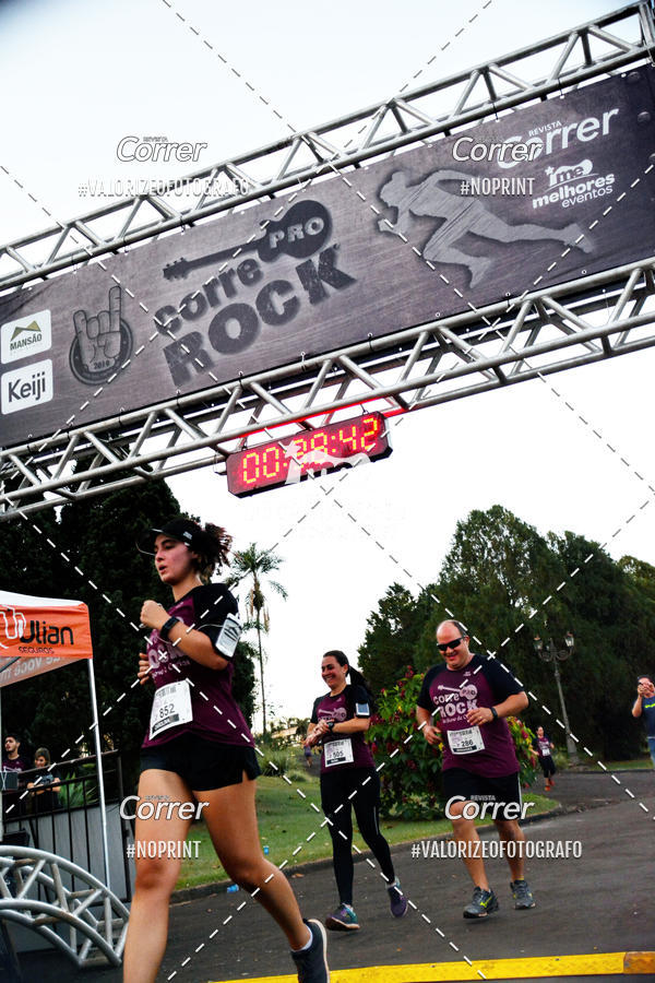 Buy your photos of the eventCorre pro Rock 2019 on Fotop