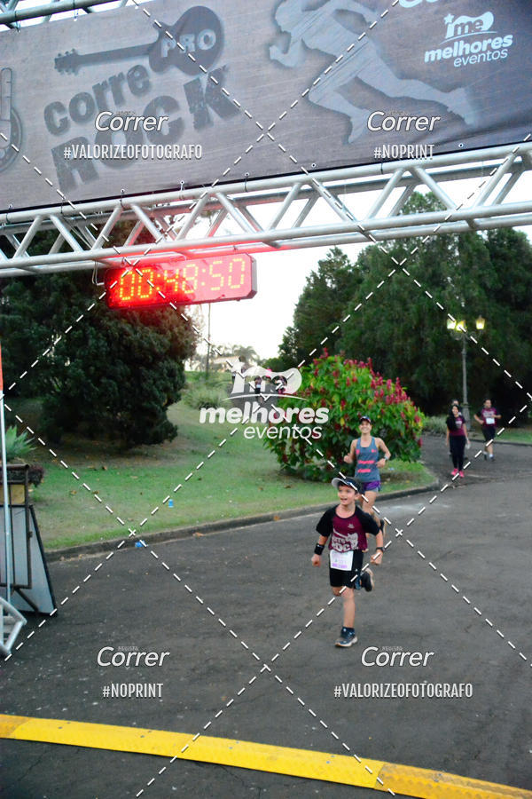Buy your photos of the eventCorre pro Rock 2019 on Fotop
