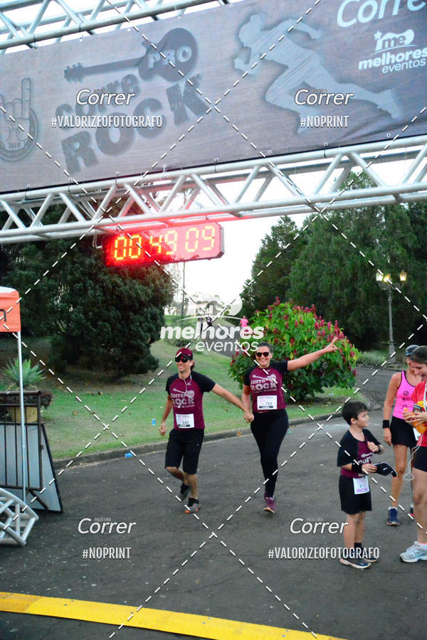 Buy your photos of the eventCorre pro Rock 2019 on Fotop
