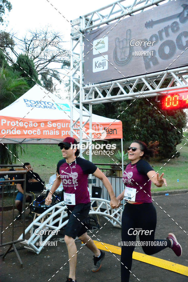 Buy your photos of the eventCorre pro Rock 2019 on Fotop