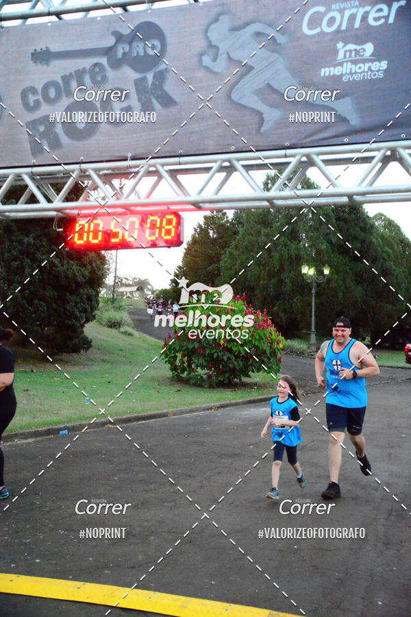 Buy your photos of the eventCorre pro Rock 2019 on Fotop