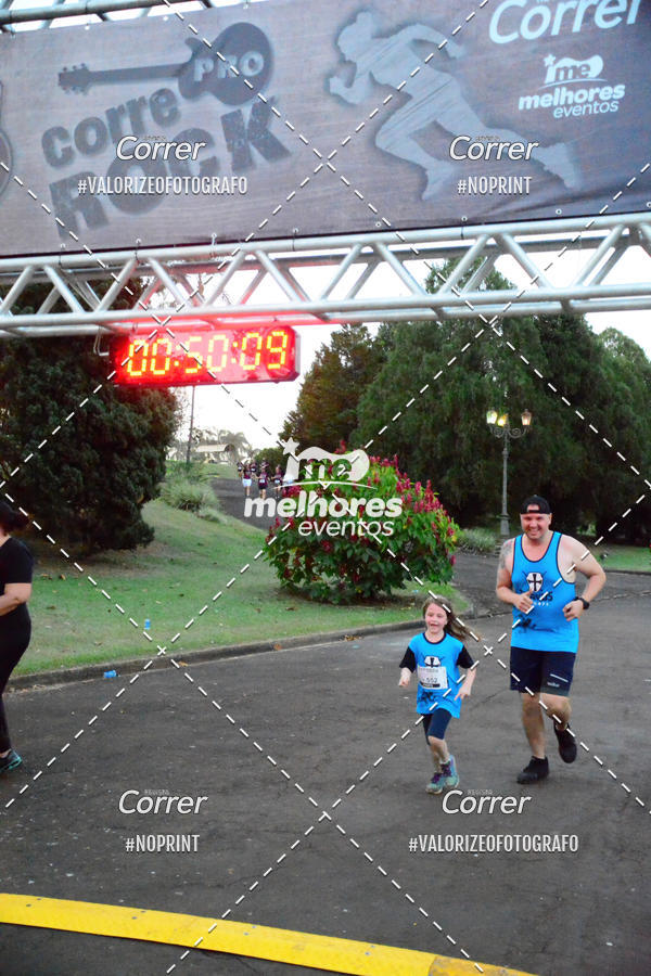 Buy your photos of the eventCorre pro Rock 2019 on Fotop