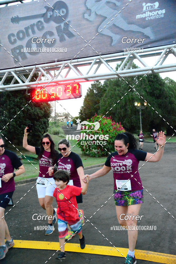 Buy your photos of the eventCorre pro Rock 2019 on Fotop