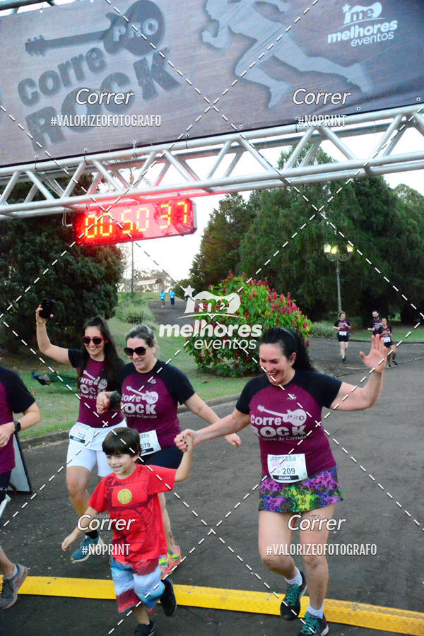 Buy your photos of the eventCorre pro Rock 2019 on Fotop