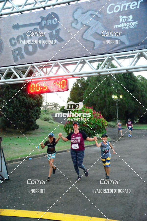Buy your photos of the eventCorre pro Rock 2019 on Fotop
