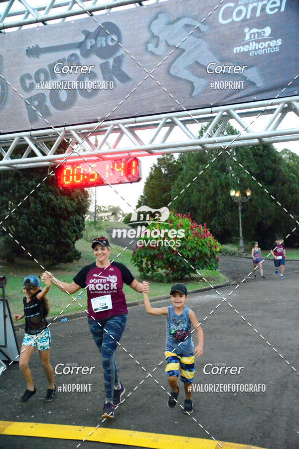 Buy your photos of the eventCorre pro Rock 2019 on Fotop