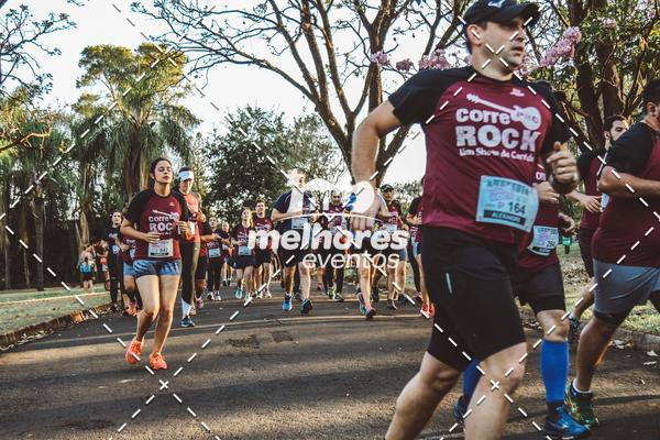 Buy your photos of the eventCorre pro Rock 2019 on Fotop