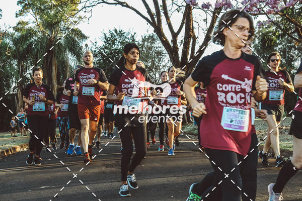 Buy your photos of the eventCorre pro Rock 2019 on Fotop