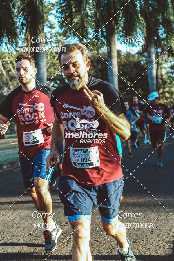 Buy your photos of the eventCorre pro Rock 2019 on Fotop
