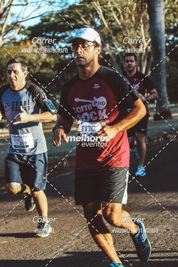 Buy your photos of the eventCorre pro Rock 2019 on Fotop