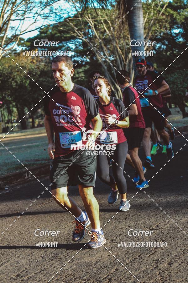 Buy your photos of the eventCorre pro Rock 2019 on Fotop