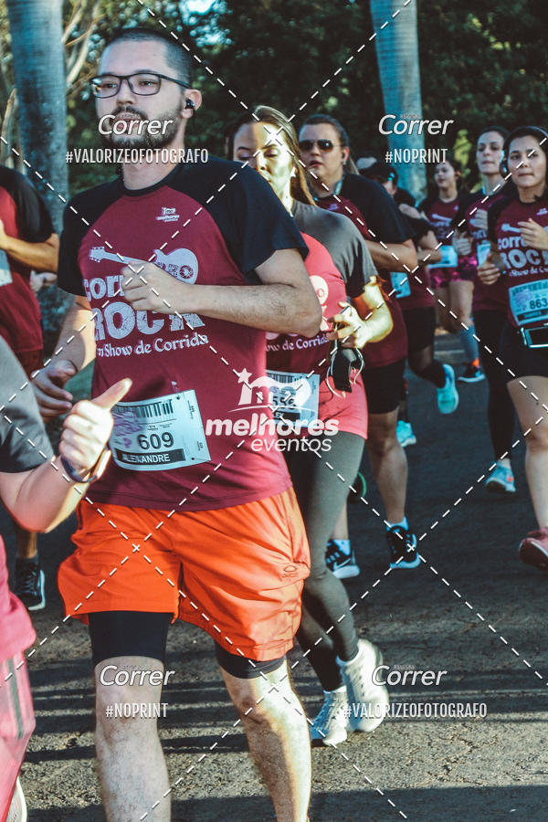 Buy your photos of the eventCorre pro Rock 2019 on Fotop