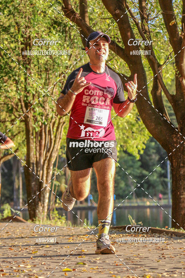 Buy your photos of the eventCorre pro Rock 2019 on Fotop