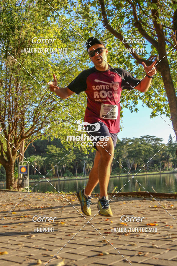 Buy your photos of the eventCorre pro Rock 2019 on Fotop