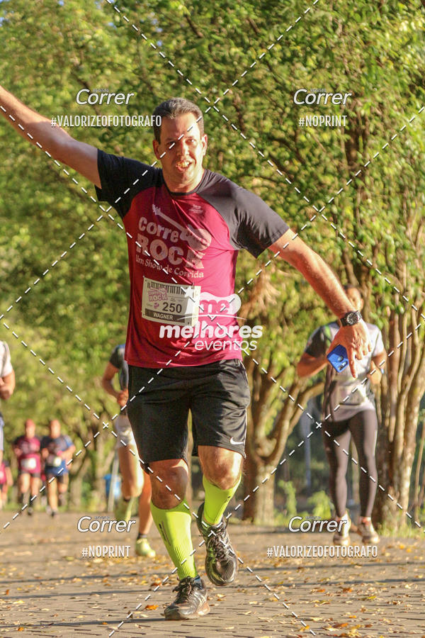 Buy your photos of the eventCorre pro Rock 2019 on Fotop