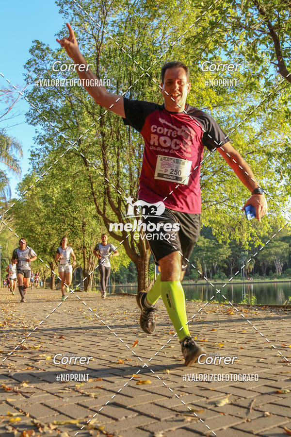 Buy your photos of the eventCorre pro Rock 2019 on Fotop