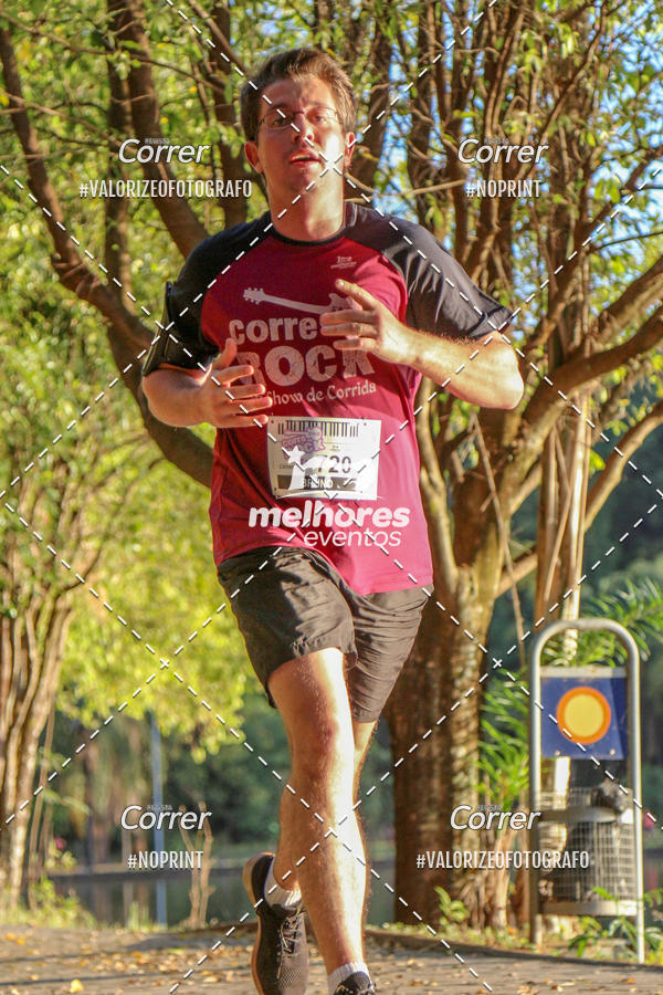 Buy your photos of the eventCorre pro Rock 2019 on Fotop