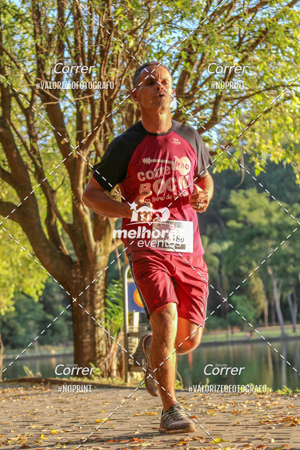 Buy your photos of the eventCorre pro Rock 2019 on Fotop