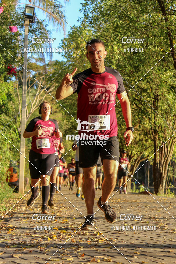 Buy your photos of the eventCorre pro Rock 2019 on Fotop