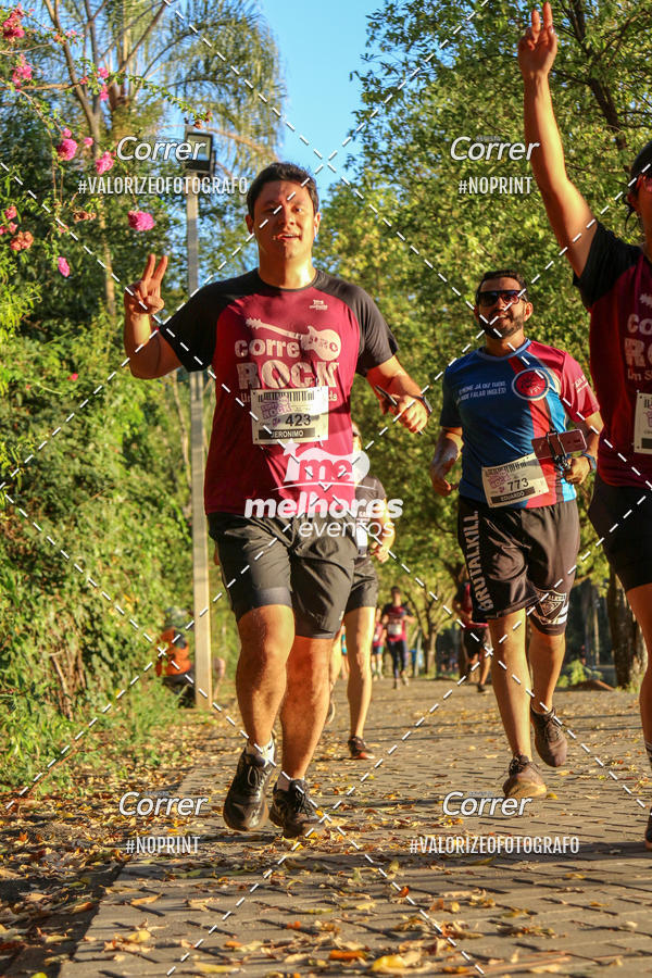 Buy your photos of the eventCorre pro Rock 2019 on Fotop