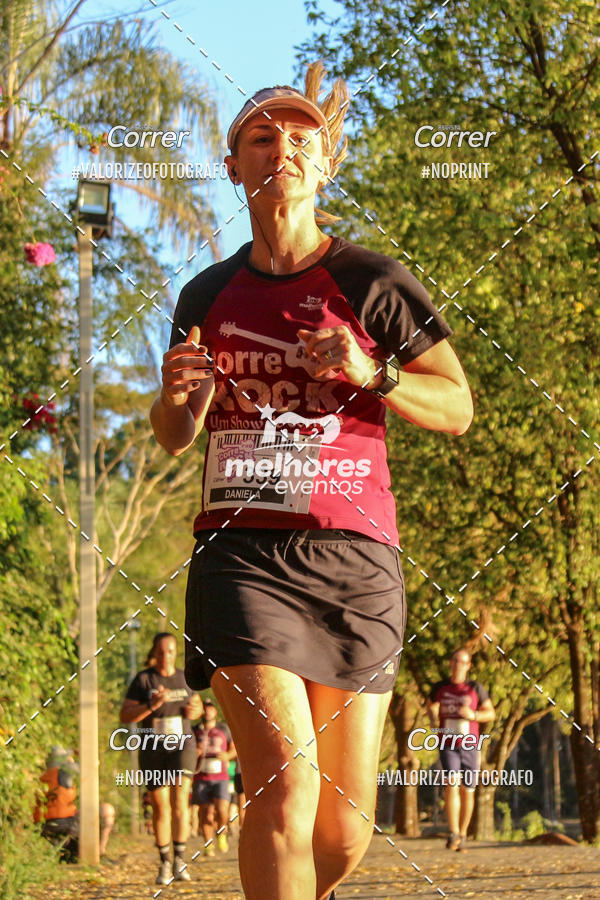 Buy your photos of the eventCorre pro Rock 2019 on Fotop