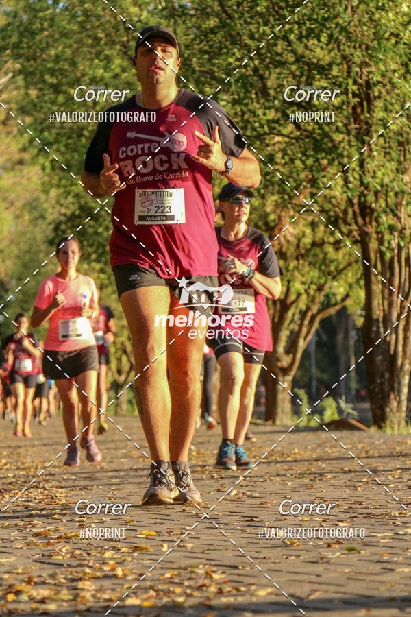 Buy your photos of the eventCorre pro Rock 2019 on Fotop