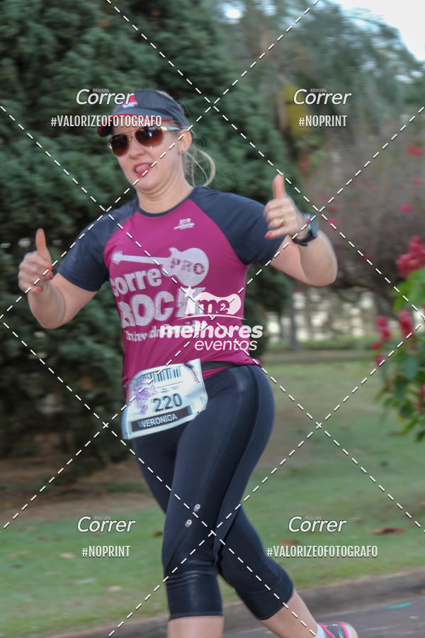 Buy your photos of the eventCorre pro Rock 2019 on Fotop