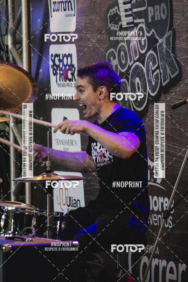 Buy your photos of the eventCorre pro Rock 2019 on Fotop